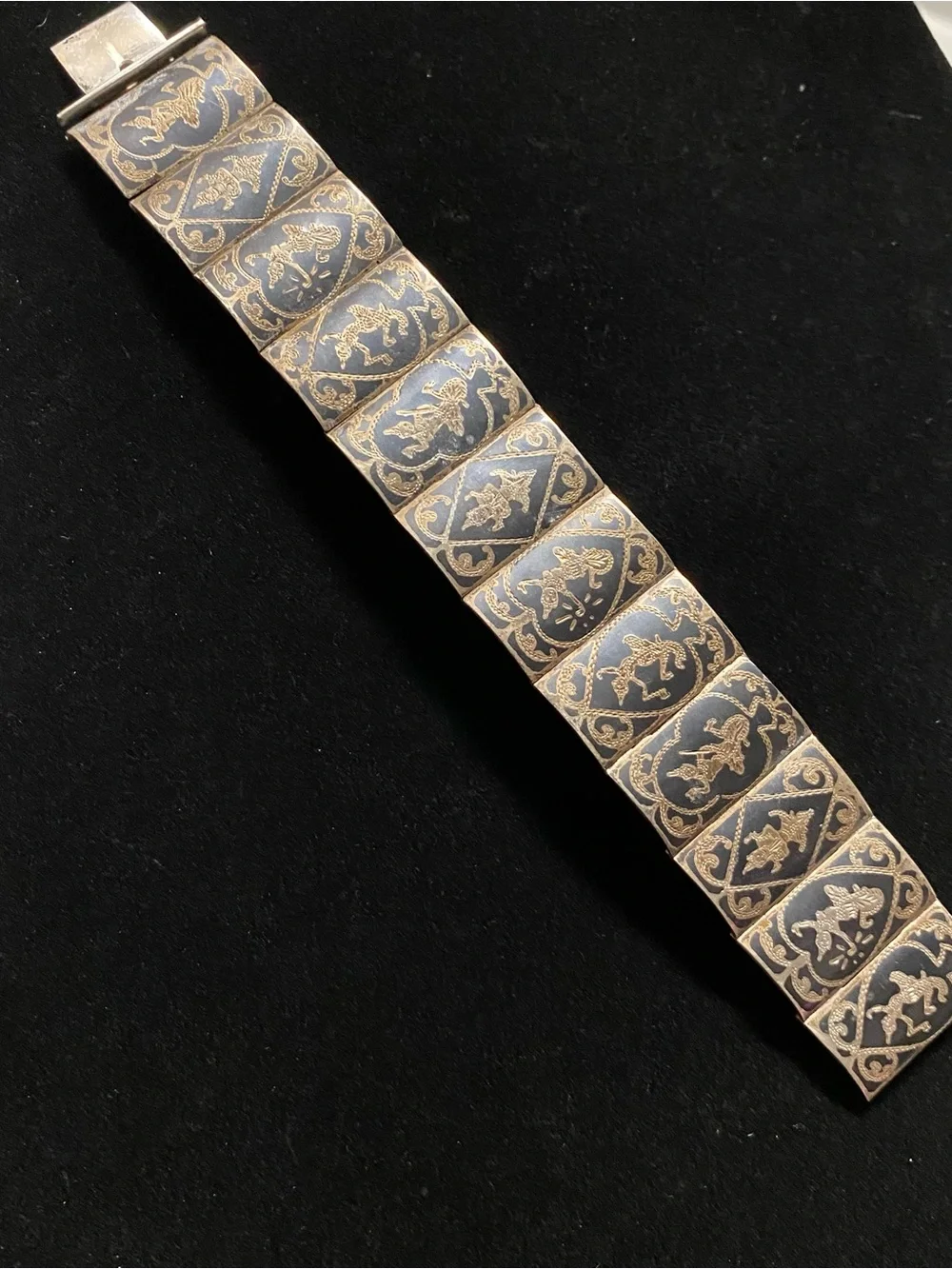 Vintage sterling silver Siam niello dancing goddesses bracelet
